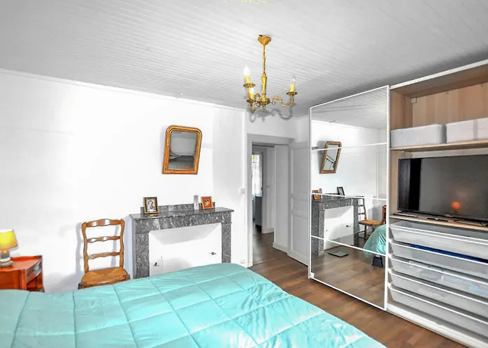 Authentique Maison Piscine 別荘