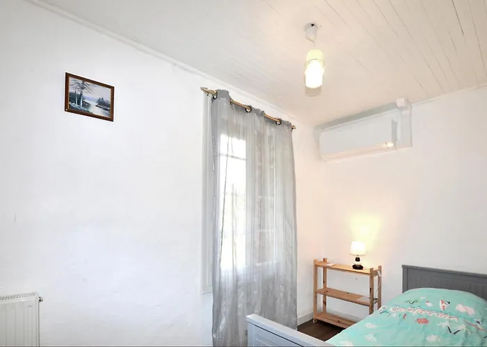 Authentique Maison Piscine 別荘 *